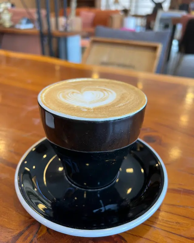 커피인정동 라떼