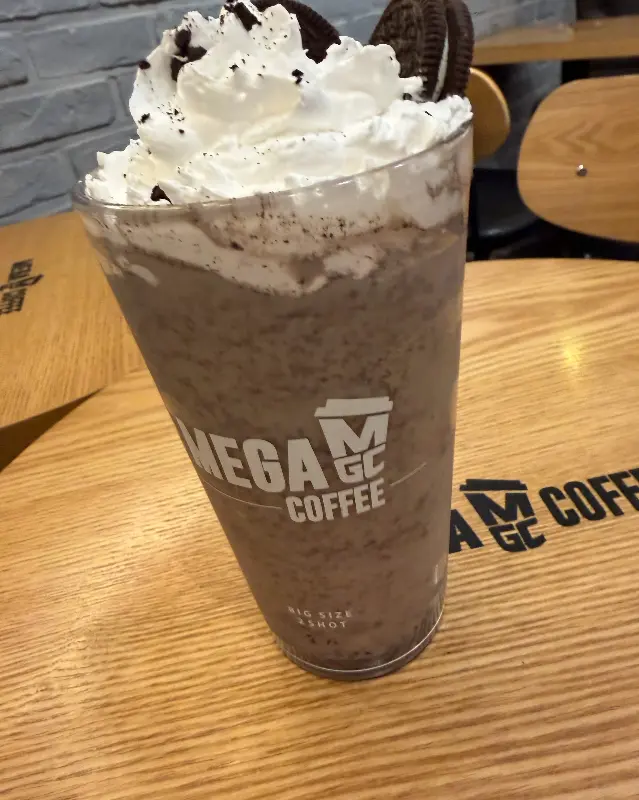 메가커피 쿠키프라페