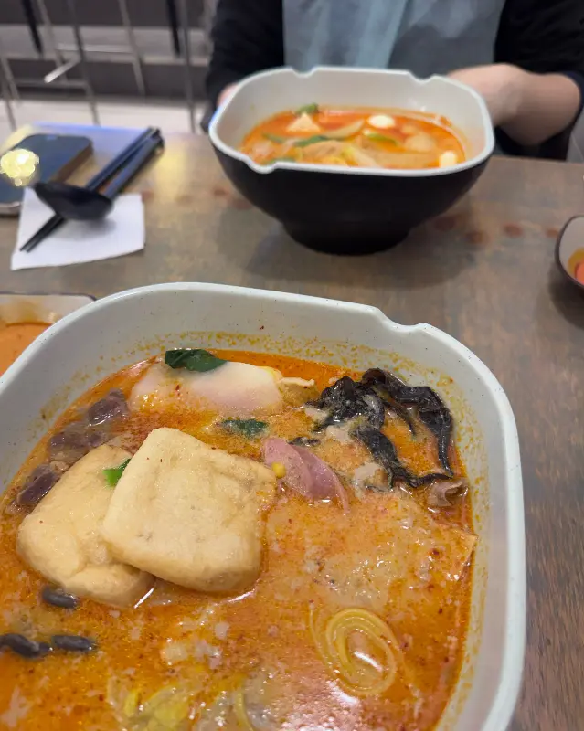 깔끔한 마라탕 한상차림