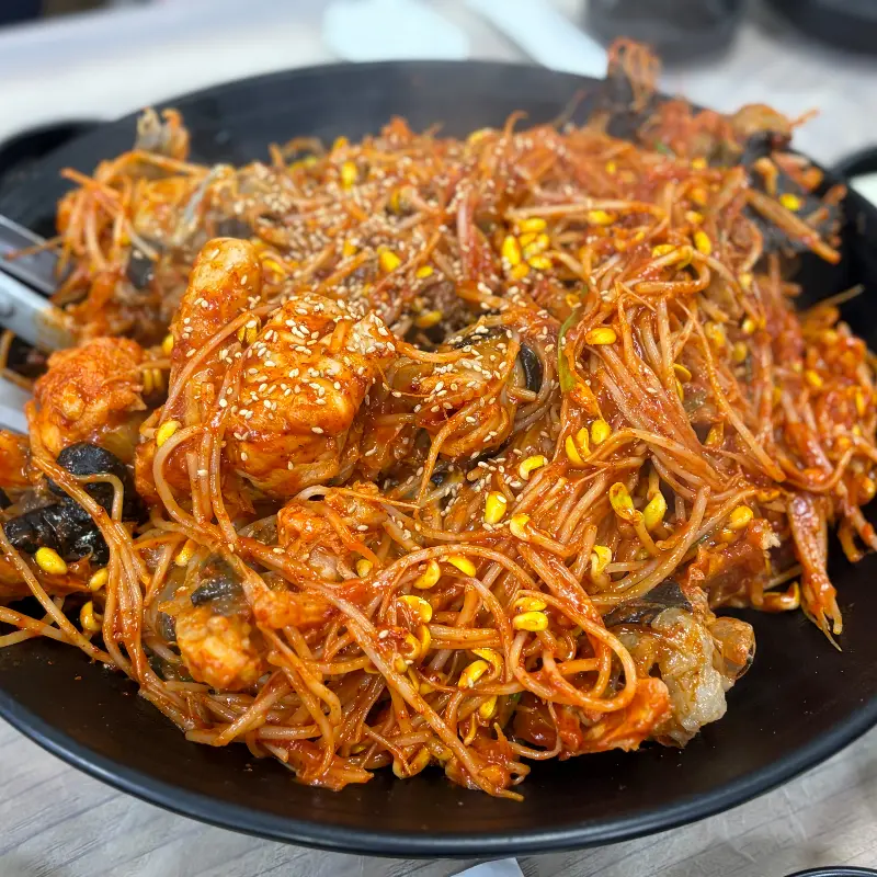 푸짐한 아구찜 한 상