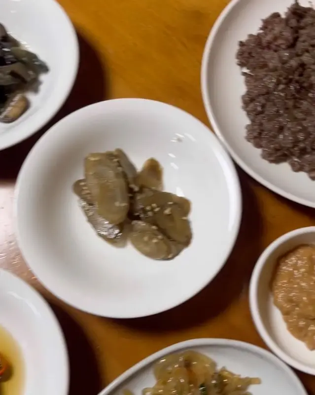 다채로운 밑반찬