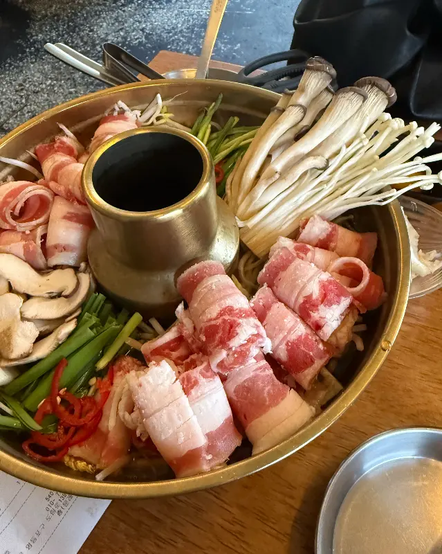 푸짐한 전립투샤브샤브 재료