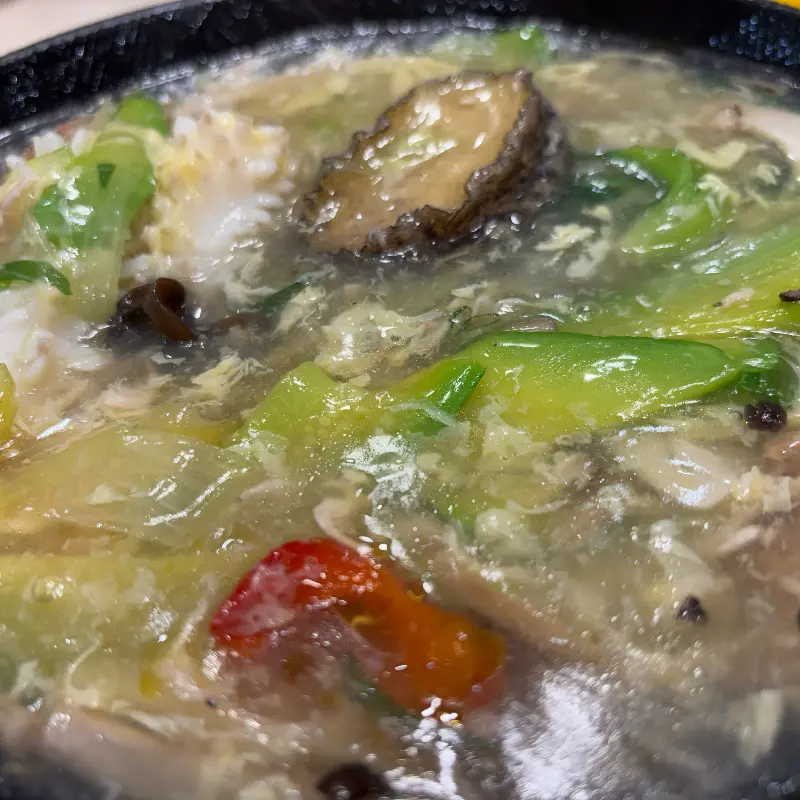 해산물 가득한 울면