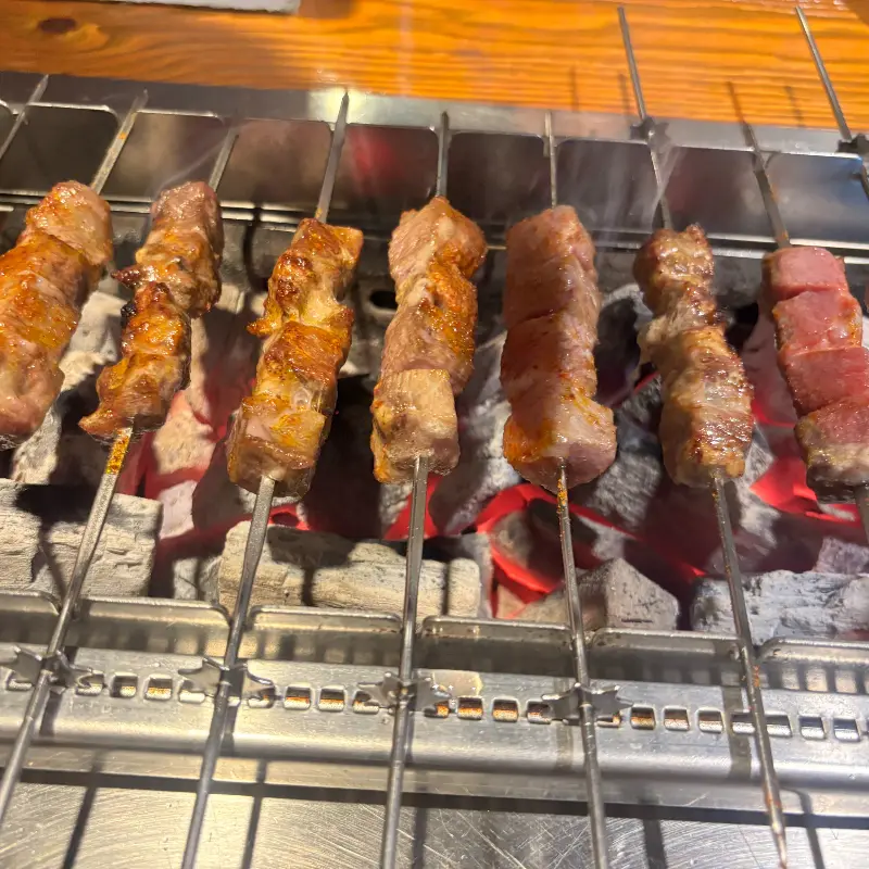 잘 익은 양꼬치의 모습