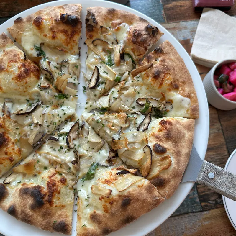 버섯 피자