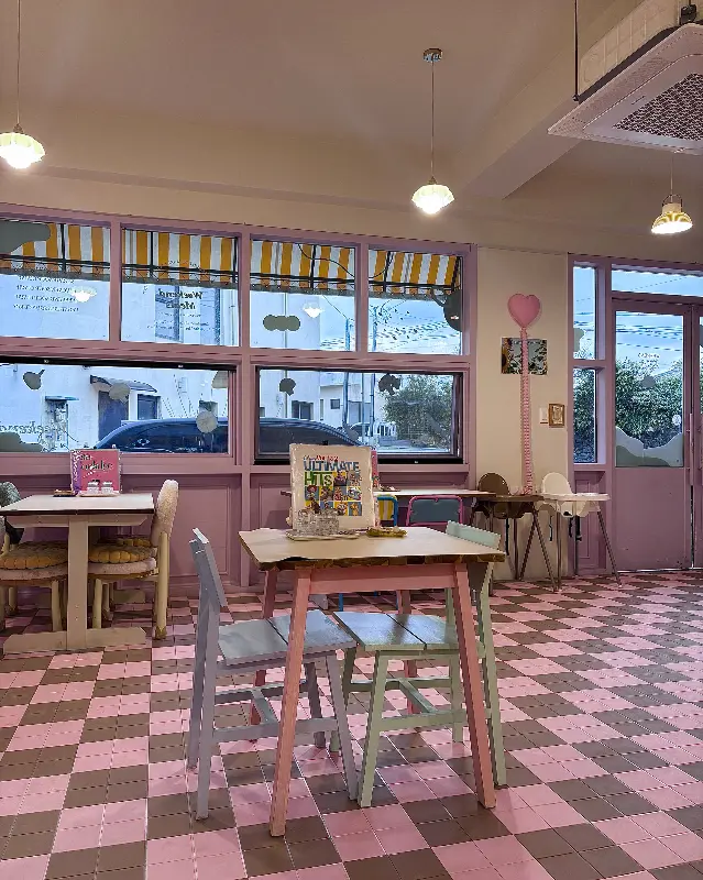 위켄드밀즈 외관