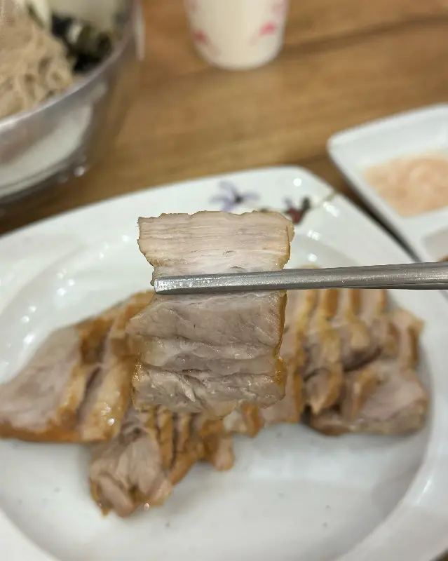 들기름 막국수 단독 샷