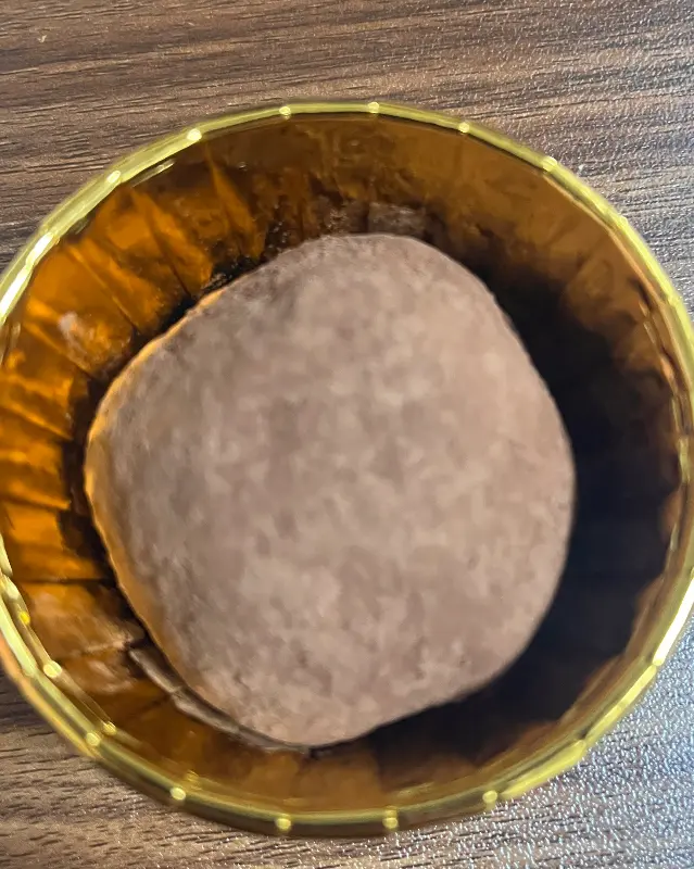 마무리로 제공된 달콤한 초콜릿