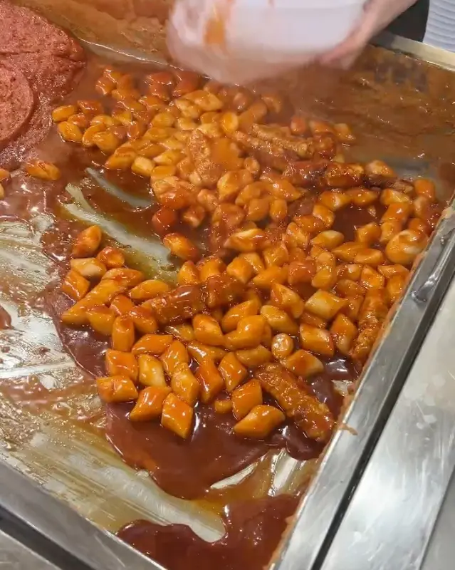 떡볶이 조리 과정