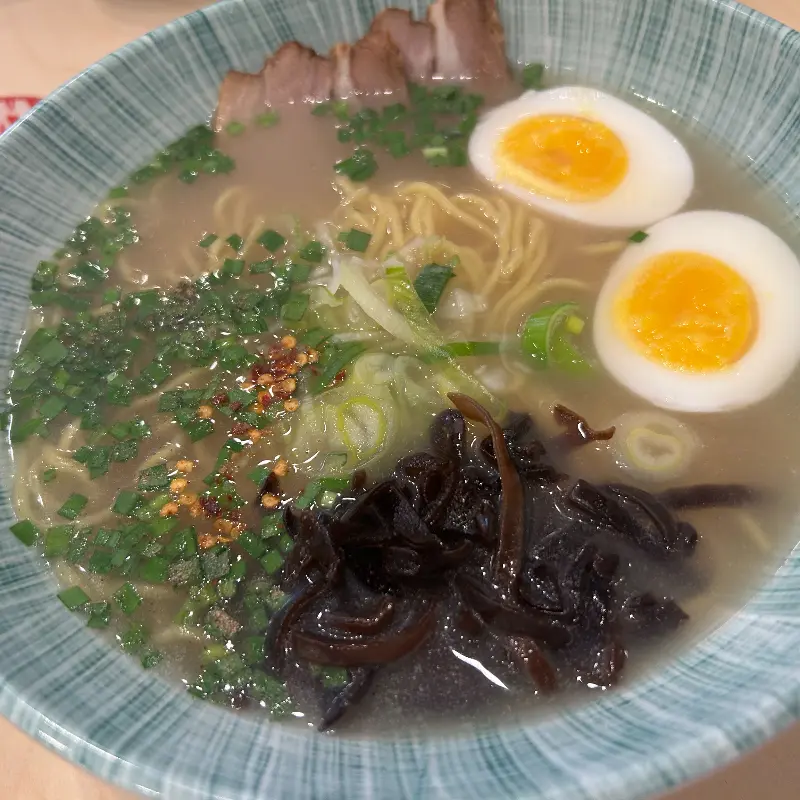 푸짐한 라멘 한 그릇