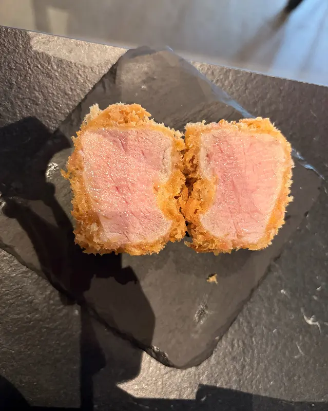 카츠헤세드 혜화 대학로점의 안심 카츠 단면