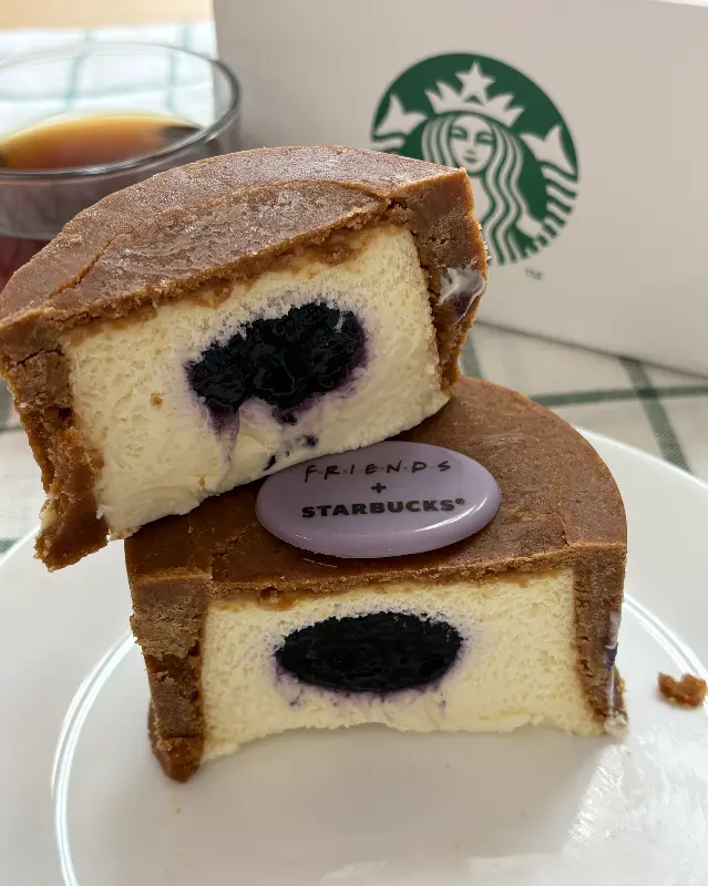 프렌즈 블루베리 요거트 샌드 케이크