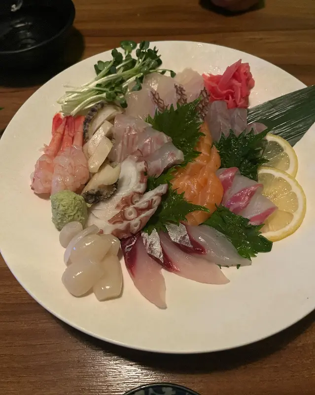 다채로운 메뉴, 뭘 골라도 후회 없을 맛!