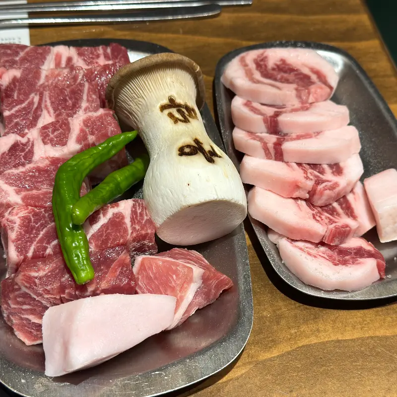 온겹살과 직각 목살