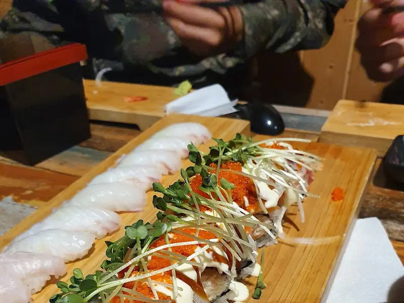 먹음직스러운 초밥의 향연