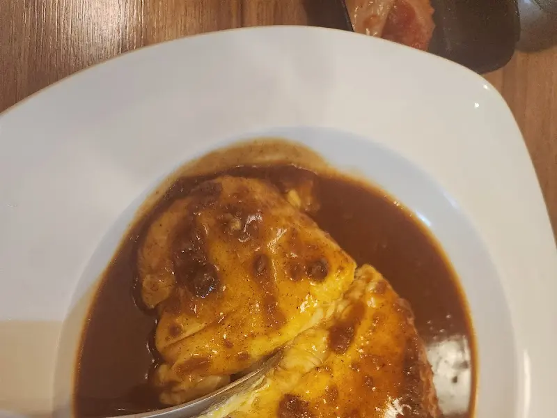 최부짱 오므라이스의 단면