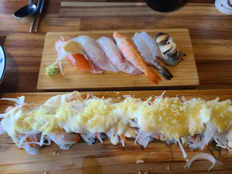 정갈하게 담긴 초밥