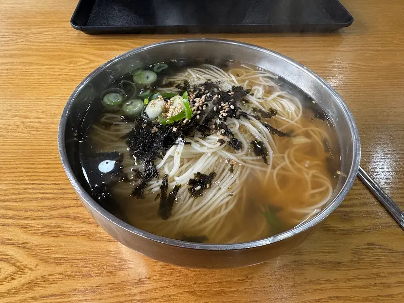 멸치국수