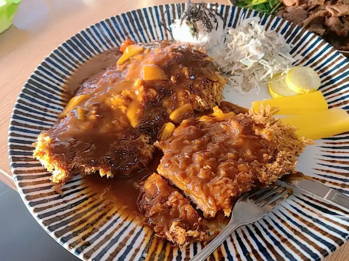 넓은 주차장