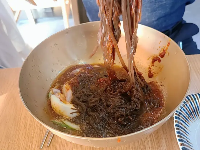 간재미 냉면