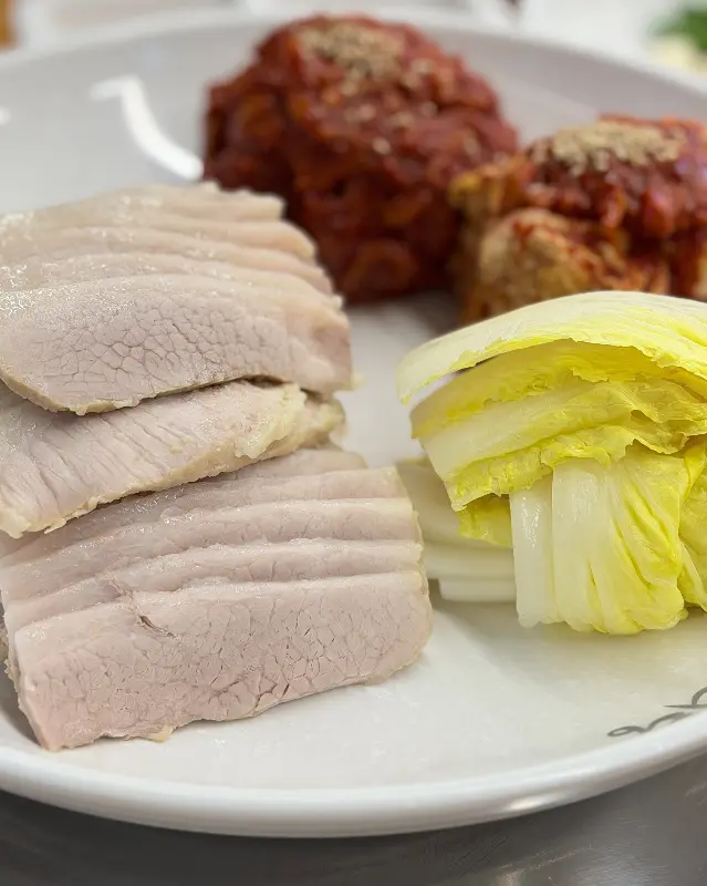 가브리살, 김치, 배추의 완벽한 조화