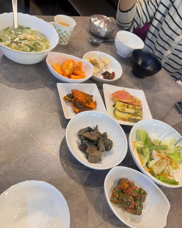 푸짐한 한상차림