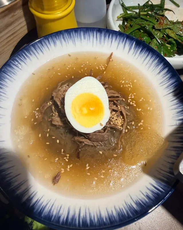 육미안의 후식 냉면