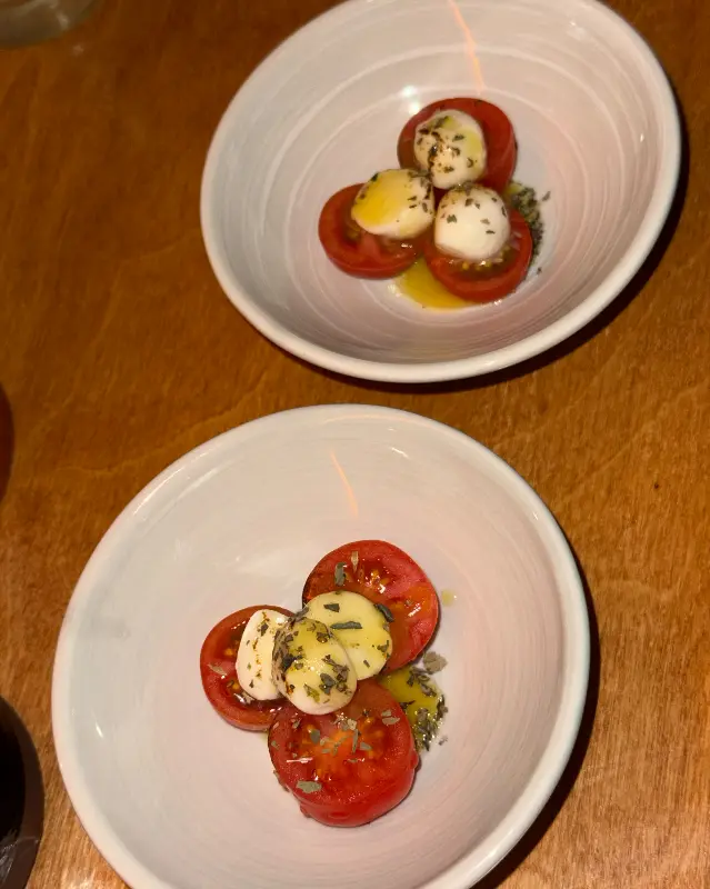 앙증맞은 에피타이저 샐러드