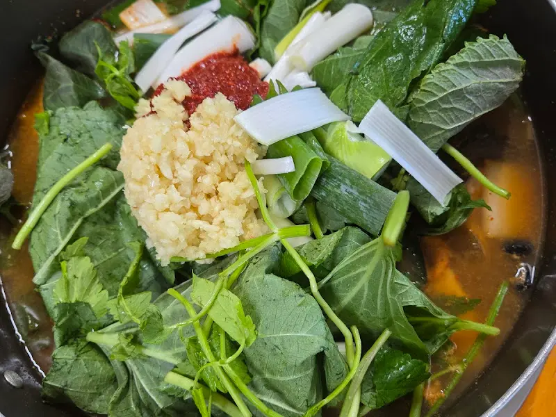 참게메기매운탕 재료