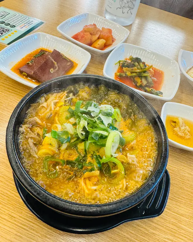 선지가 들어간 양평해장국