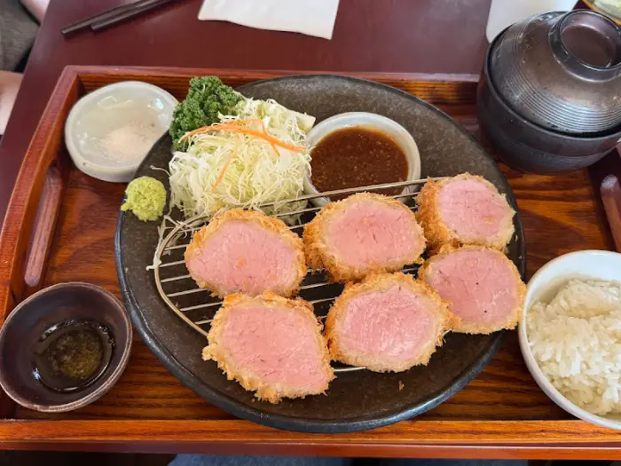 주문한 돈까스 메뉴