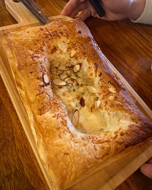 고르곤졸라 피자