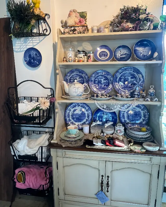 카페 내부 장식