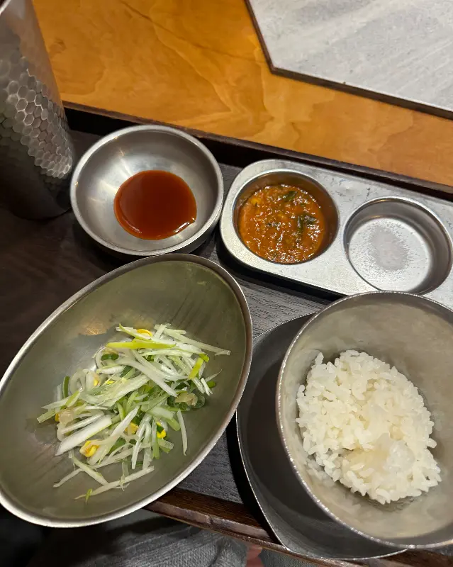 화랑고기 내부 인테리어