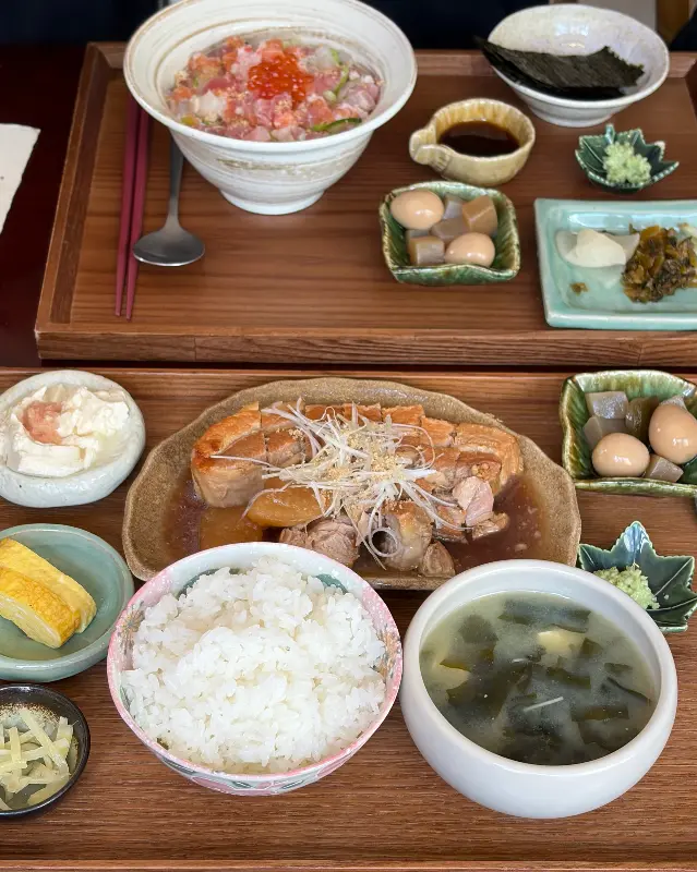 카이센동과 장어덮밥