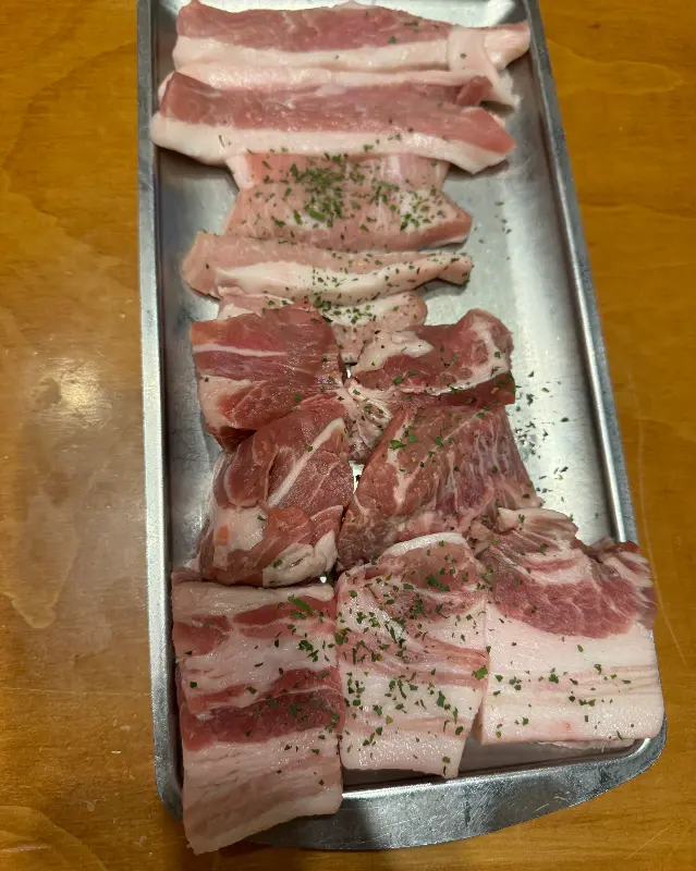 화랑고기 메뉴판