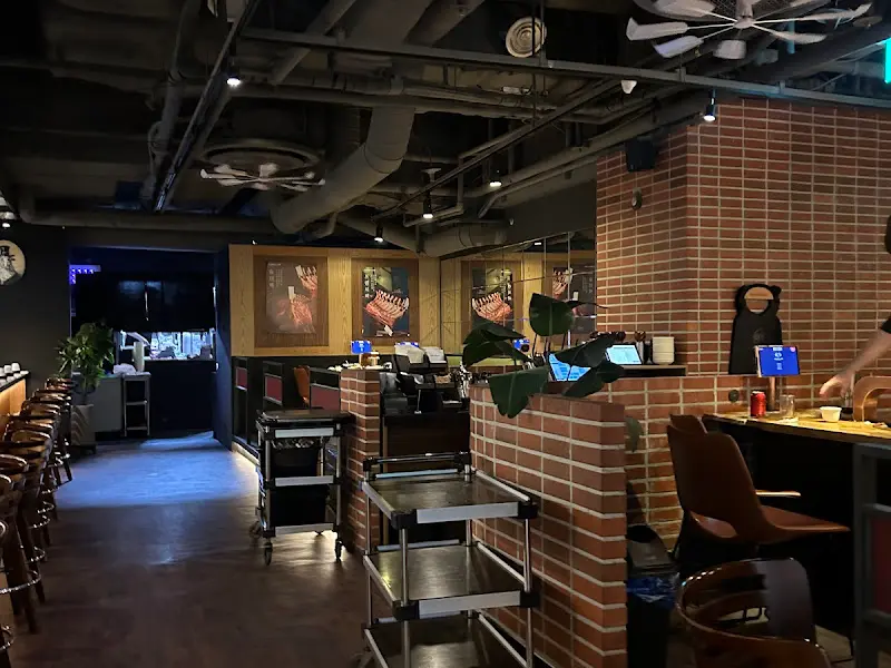 고메램 강남점 내부 인테리어