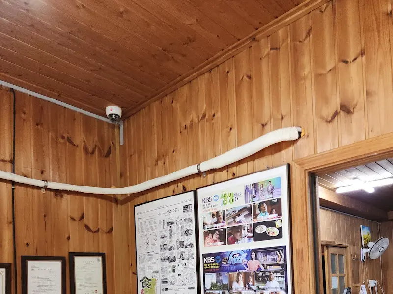 방림메밀국수 내부 인테리어
