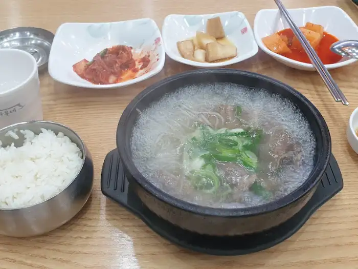 바우네나주곰탕 맑은 곰탕