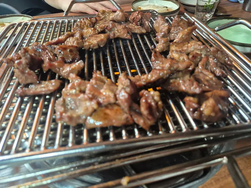 초벌되어 나온 갈매기살