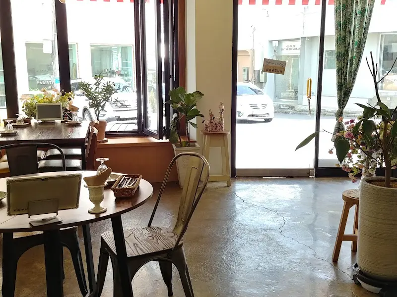 코코마요 내부 인테리어