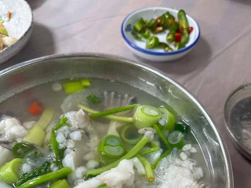 맑은 뽈락 매운탕