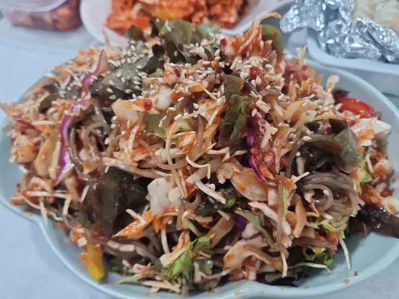 쟁반국수 근접샷