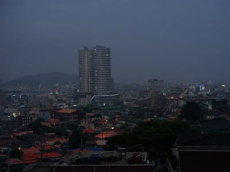 어스름한 저녁, 목포 시내 전경