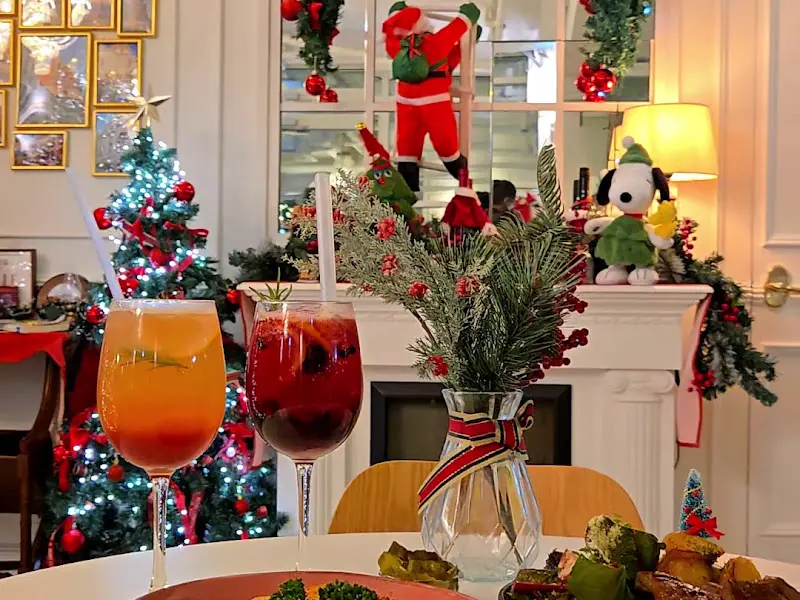 테이블 세팅과 음료