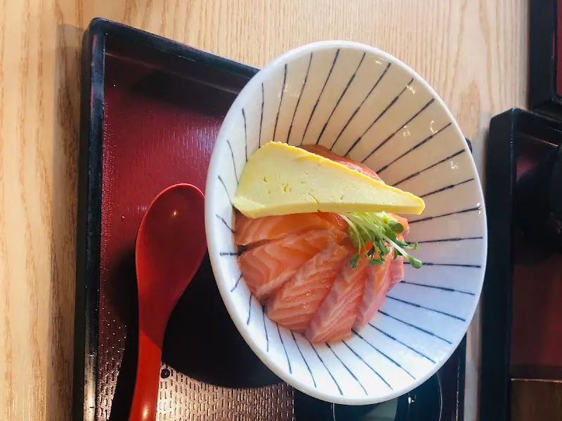 연어와 계란의 조화