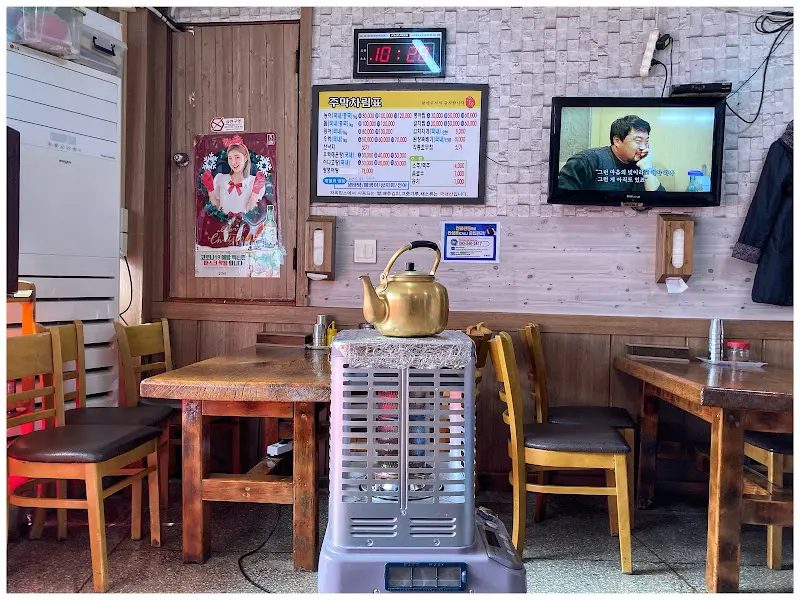 식당 내부 풍경