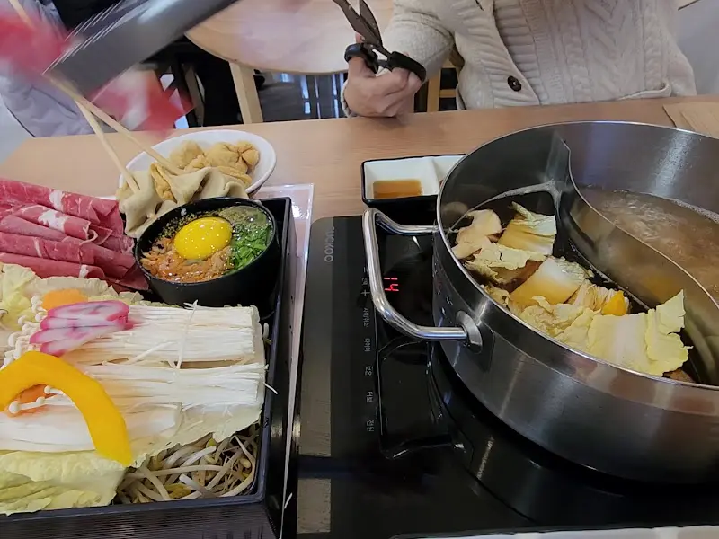 샤브샤브 끓는 모습