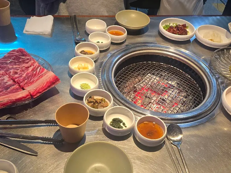 수원왕갈비와 밑반찬