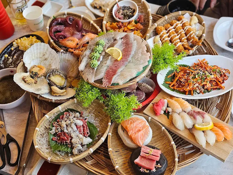 다양한 해산물 모듬